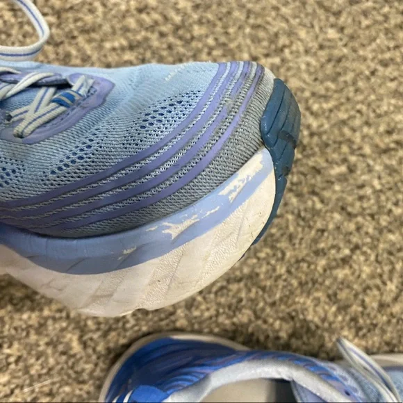 Women’s Hoka one one - Picture 3 of 5